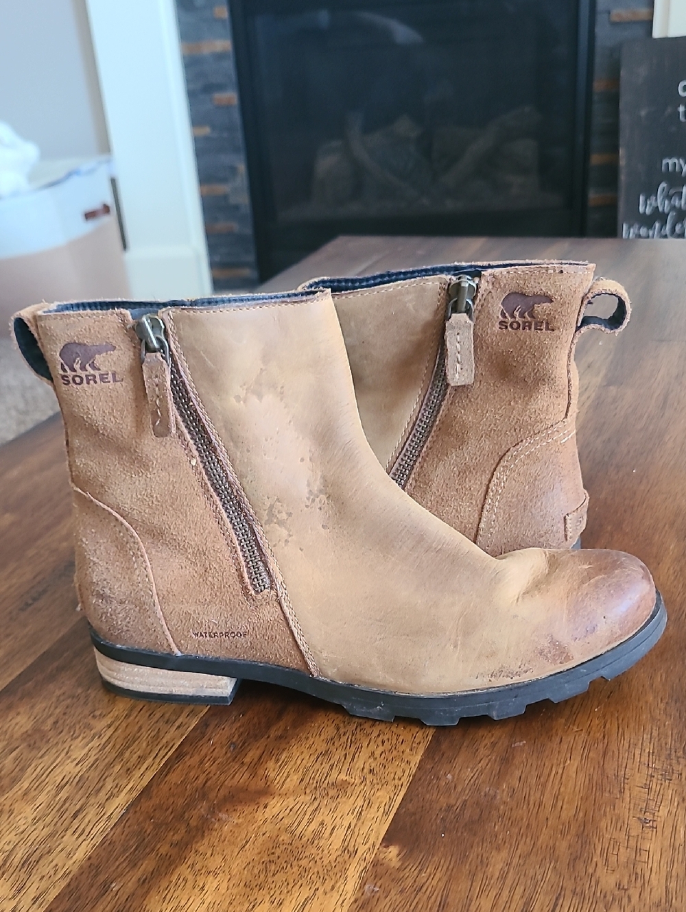 Sorel Emelie Zip Bootie Camel Brown Size 9